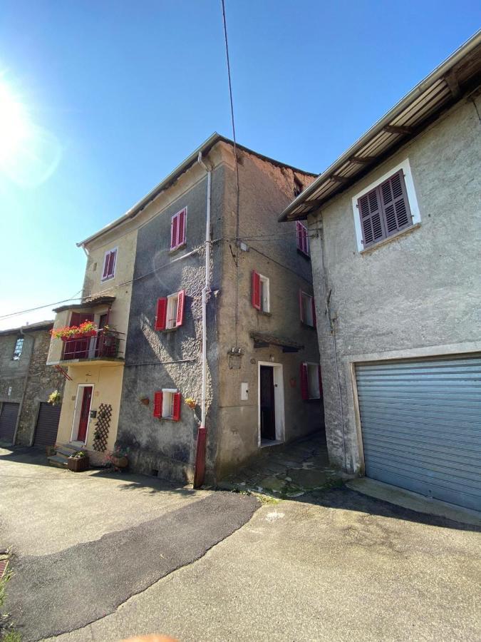 Вилла Casa Vacanze Colma Valduggia Экстерьер фото